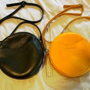 2 Portland Leather Circle Crossbody Bags Honey, Pebbled Black Leather La…